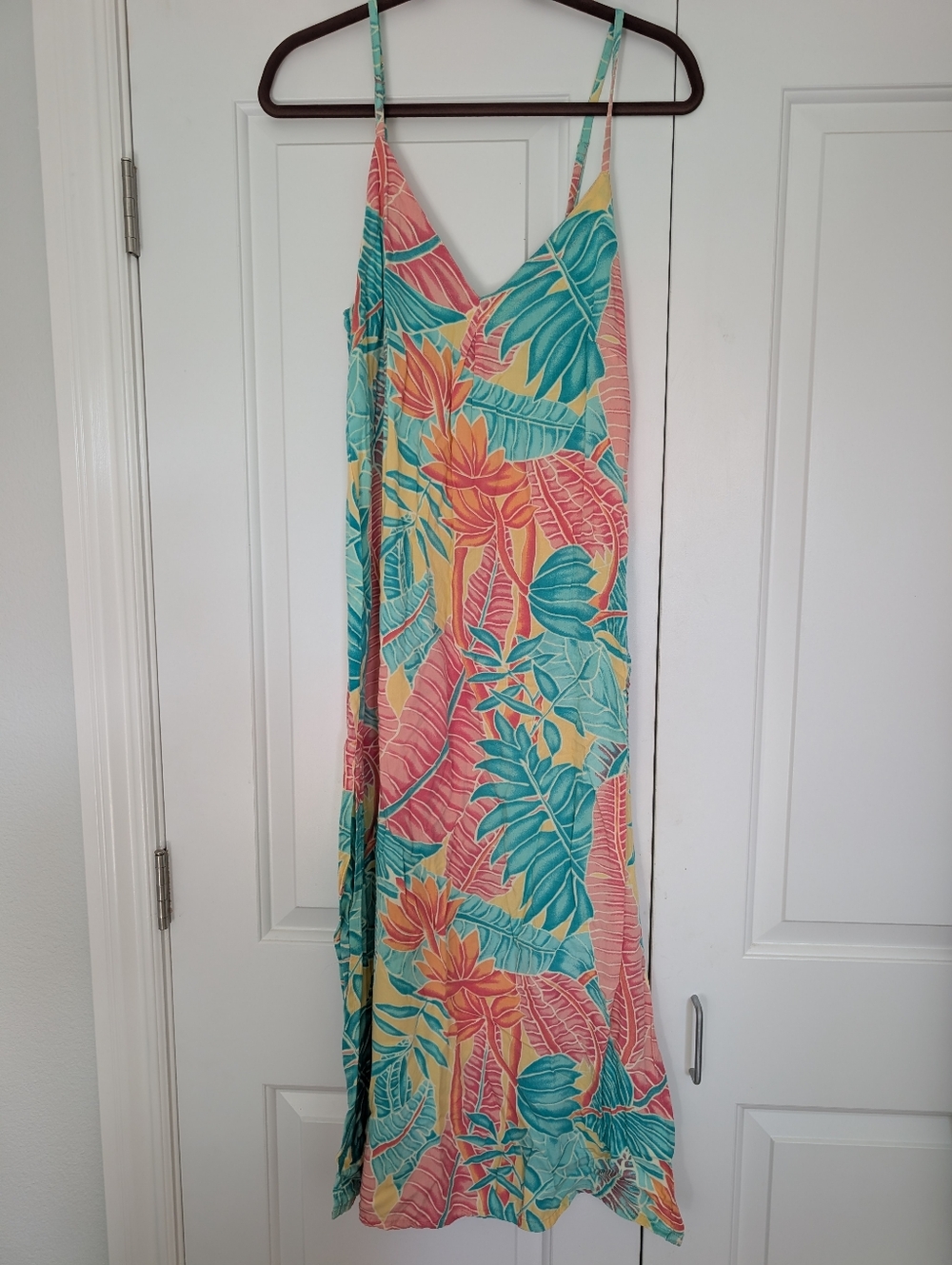 Tropical Floral Vacation Midi Dress
